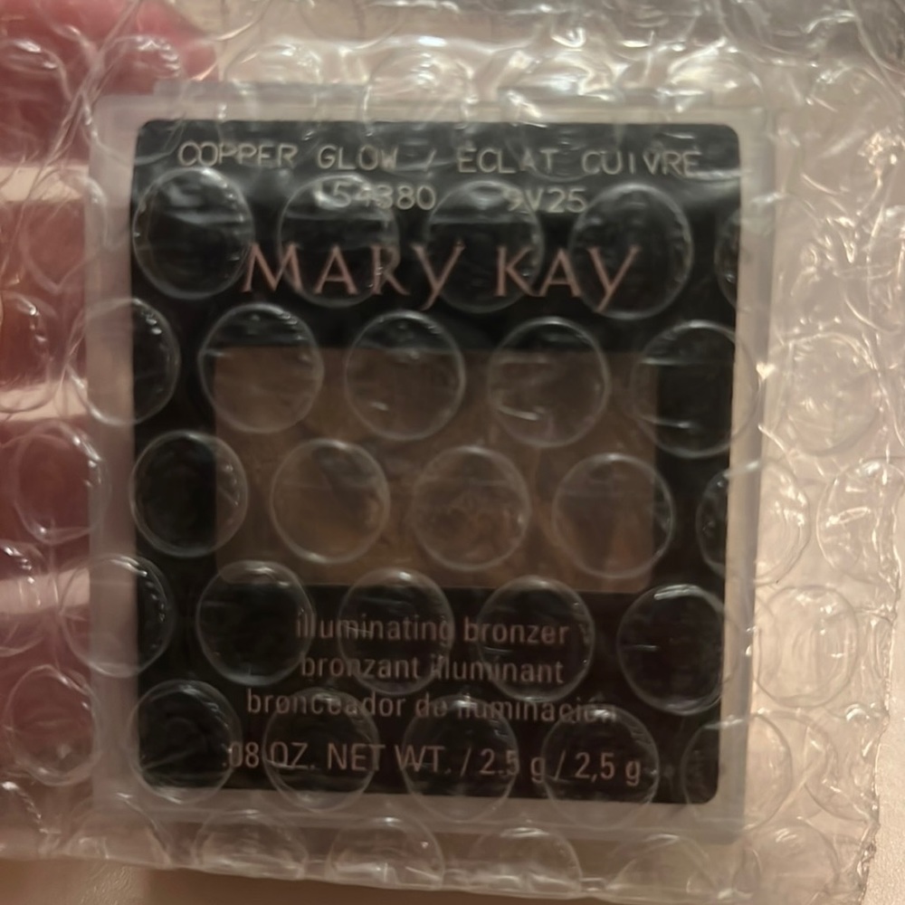 Mary Kay Illuminating Bronzer-COPPER GLOW